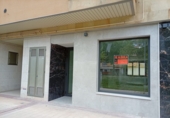 Local comercial en alquiler con 107m² en Arroyo de la Encomienda, en la zona de La Vega foto