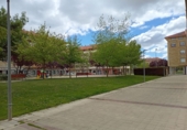 Local comercial en alquiler con 107m² en Arroyo de la Encomienda, en la zona de La Vega foto