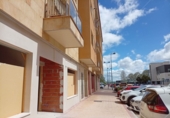 Local comercial en alquiler con 107m² en Arroyo de la Encomienda, en la zona de La Vega foto