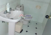 95m² hair salon for rent in Ferrol photo