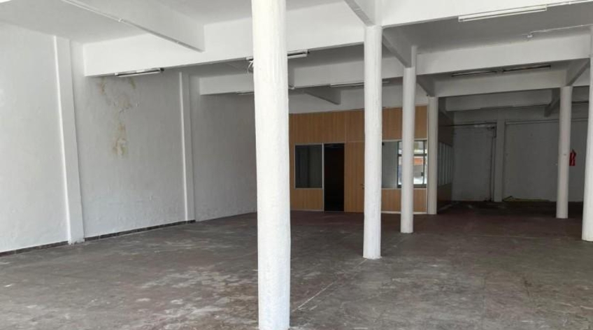 Local comercial