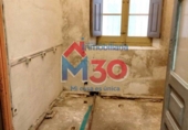 300m² building for sale in Miranda de Ebro, photo
