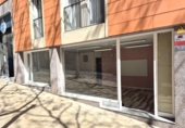 Local comercial en venta con 50m² en Barcelona foto