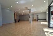 116m² commercial premises for sale in Barberà del Vallès, Carrer de la Mina photo
