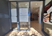 116m² commercial premises for sale in Barberà del Vallès, Carrer de la Mina photo