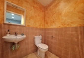 116m² commercial premises for sale in Barberà del Vallès, Carrer de la Mina photo