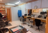 42m² hair salon for sale in Madrid, in the area of Aravaca, Calle del Olivo photo