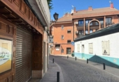 42m² hair salon for sale in Madrid, in the area of Aravaca, Calle del Olivo photo