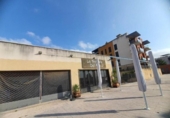 101m² locaux commerciaux pour vente à Cubelles, photo