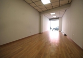 Local comercial en venta con inquilinos con 55m² en Madrid, en la zona de Valdeacederas, Calle de la Veza foto