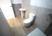 Local comercial en venta con inquilinos con 55m² en Madrid, en la zona de Valdeacederas, Calle de la Veza foto