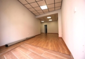 Local comercial en venta con inquilinos con 55m² en Madrid, en la zona de Valdeacederas, Calle de la Veza foto
