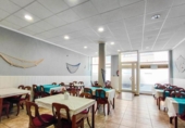 251m² restaurant for sale in Cubelles, Carrer Soletat photo