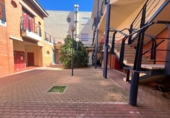 Local comercial
en venda
amb 81m² a Bormujos, Calle Triana foto