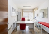 130m² bureau pour vente à Grenade, dans le quartier de La Manigua, Calle Acera del Casino photo