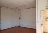 28m² commercial premises for sale in Solares, Barrio El Rey photo