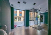 Local comercial en venta con 104m² en Granada, en la zona de Barrio de la Magdalena, Calle Paz foto