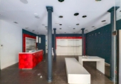 Local comercial en venta con 104m² en Granada, en la zona de Barrio de la Magdalena, Calle Paz foto