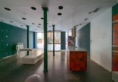 Local comercial en venta con 104m² en Granada, en la zona de Barrio de la Magdalena, Calle Paz foto