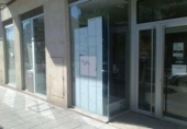 296m² commercial premises for sale in Leganés, Avenida Universidad photo