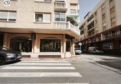 Local comercial en venta con 250m² en Torrevieja, Calle del Mar Báltico foto