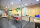 Oficinas en venta con 106m² en Manresa, en la zona de Poble Nou, Carrer de Barcelona foto