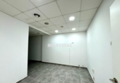 Local comercial en venta con 120m² en Orihuela, Calle del Arzobispo foto