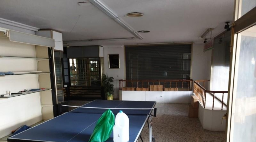 Local comercial