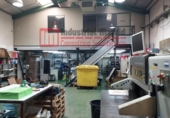 Nave Industrial en venta con 281m² en San Fernando de Henares, Calle de las Américas foto