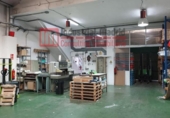 Nave Industrial en venta con 281m² en San Fernando de Henares, Calle de las Américas foto