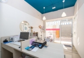 59m² commercial premises for sale in Granada, Calle Gutierre Tibón photo