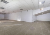 Local comercial en venta con 338m² en Baza, Calle Yegros foto