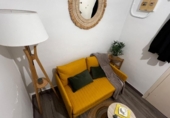 12m² office for sale in Barcelona, in the area of Sant Antoni, Carrer de Rocafort photo