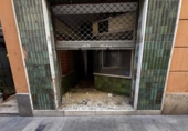 48m² locaux commerciaux pour vente à Vilanova i la Geltrú, dans le quartier de Les Casernes, Carrer del Llimonet photo