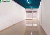 59m² commercial premises for sale in Granada, photo