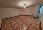 71m² commercial premises for rent in Ávila, photo