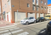 100m² locaux commerciaux pour vente à Valladolid, dans le quartier de La Rubia, Carretera Rueda, 61 photo