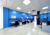 80m² locaux commerciaux pour vente à Valence, dans le quartier de Torrefiel, carrer de manuel martí, 46021 photo