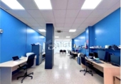 80m² locaux commerciaux pour vente à Valence, dans le quartier de Torrefiel, carrer de manuel martí, 46021 photo