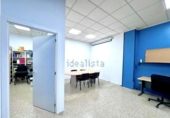 80m² locaux commerciaux pour vente à Valence, dans le quartier de Torrefiel, carrer de manuel martí, 46021 photo