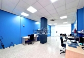 80m² locaux commerciaux pour vente à Valence, dans le quartier de Torrefiel, carrer de manuel martí, 46021 photo