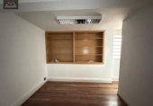 133m² office for sale in Bilbao, Calle Luis Briñas photo