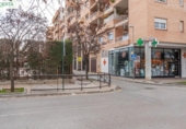46m² locaux commerciaux pour vente à Grenade, dans le quartier de Villa Argaz, Calle Belén Sarraga photo