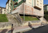 152m² locaux commerciaux pour vente à Santander, Avenida Nueva Montaña photo