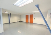 Oficina
en lloguer
amb 90m² a Vitòria, a la zona de Eixample foto
