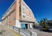 Local comercial en venta con 200m² en Chiclana de la Frontera foto