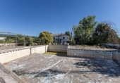 Edificio en venta con 900m² en Granada, en la zona de Urbanización Canto Grande, Avenida Andalucía foto
