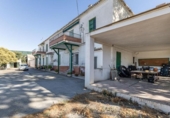 Edificio en venta con 900m² en Granada, en la zona de Urbanización Canto Grande, Avenida Andalucía foto