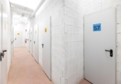 405m² commercial premises for sale in Granada, Camino de Ronda photo