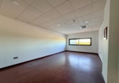 58m² bureau pour vente à Séville, Calle Platino photo